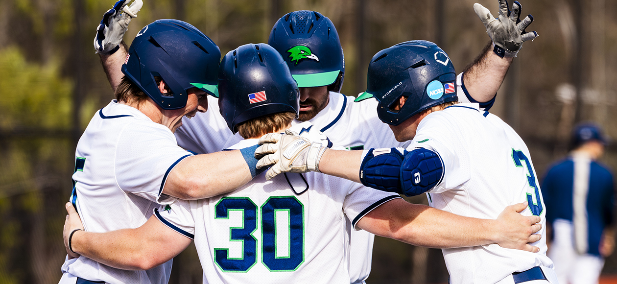 No. 3/4 Baseball Rallies Past Hartford To Cap Off Sweep, 17-1 (7 Inn.) and 12-9